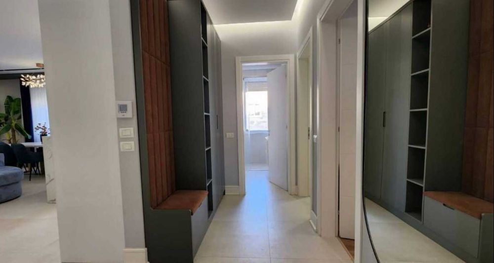 Продава се Тристаен апартамент в София, Център - 100 кв.м за 1700 €/кв.м - Снимка #8