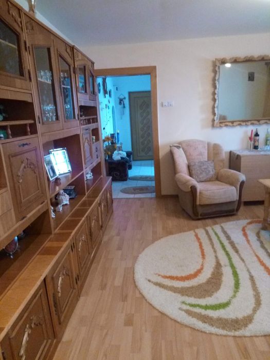 Apartament 2 camere etaj 1