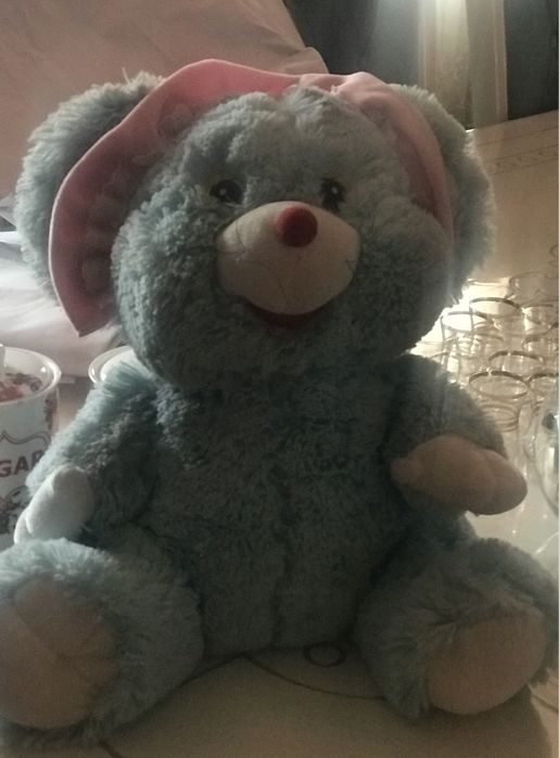 Игрушки плюшывые