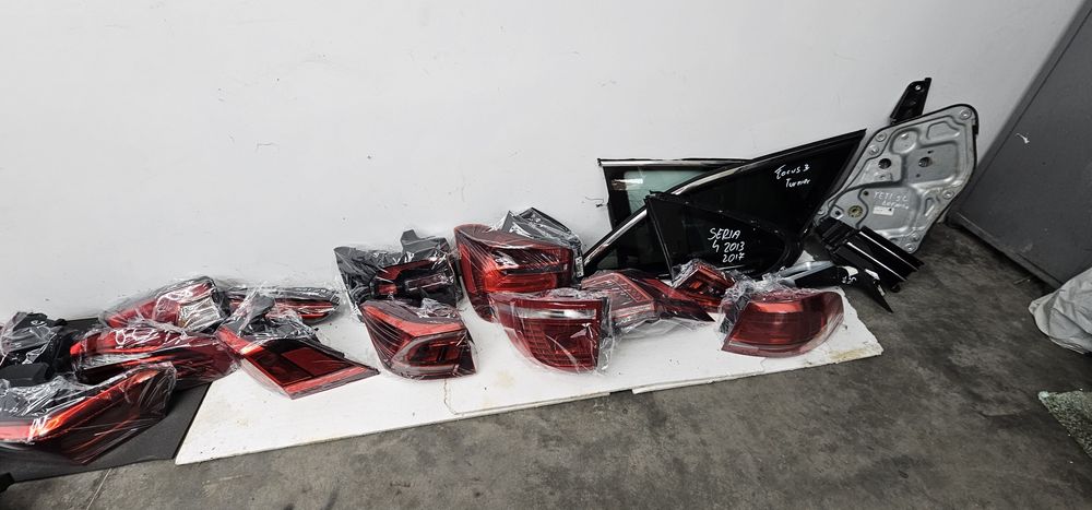 Diverse/stopuri/faruri/oglinzi/geamuri