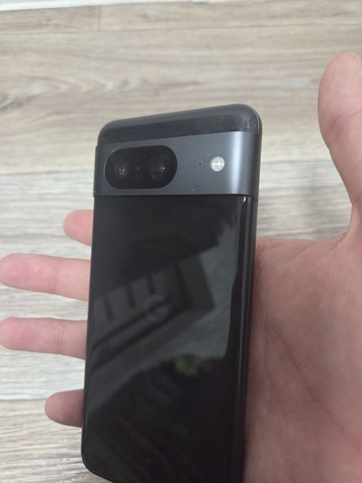 Продам телефон Google pixel 8