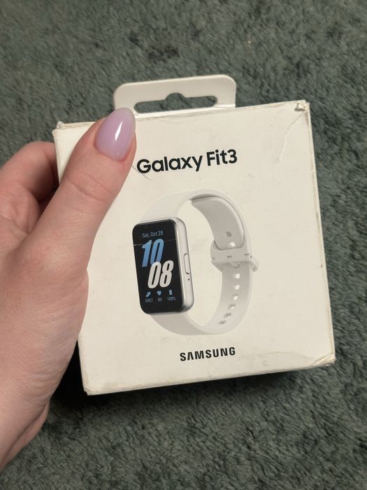 Продам новые Samsung Galaxy Fit3