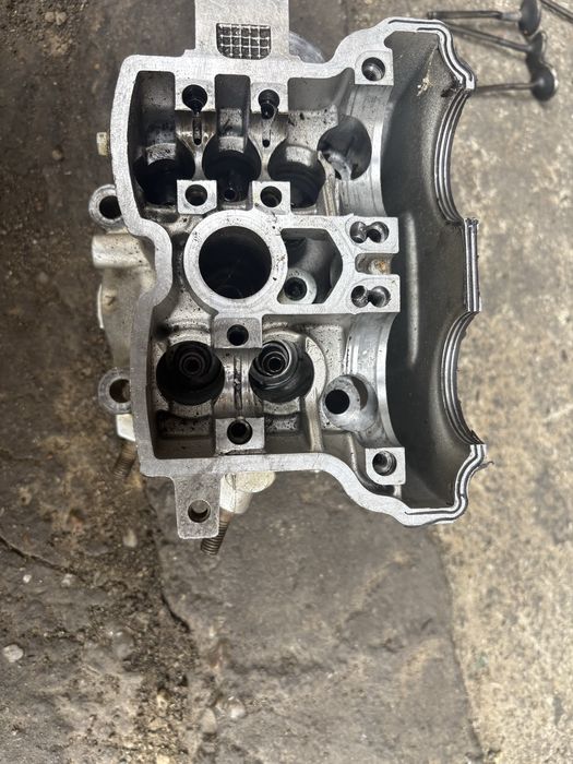 Vand  chuloasă yamaha yzf 250