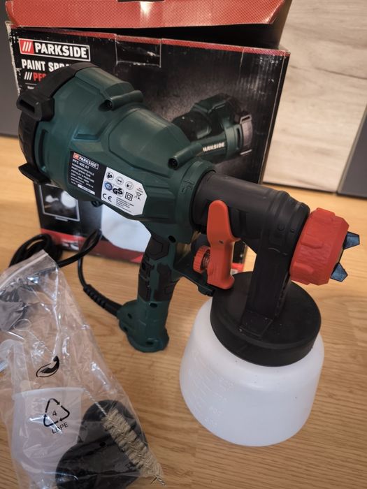 Pistol de vopsit Parkside PFS 400A1