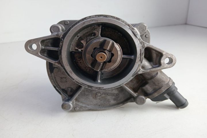 Pompa vacum 059145100j Porsche Cayenne 957 (facelift) seria