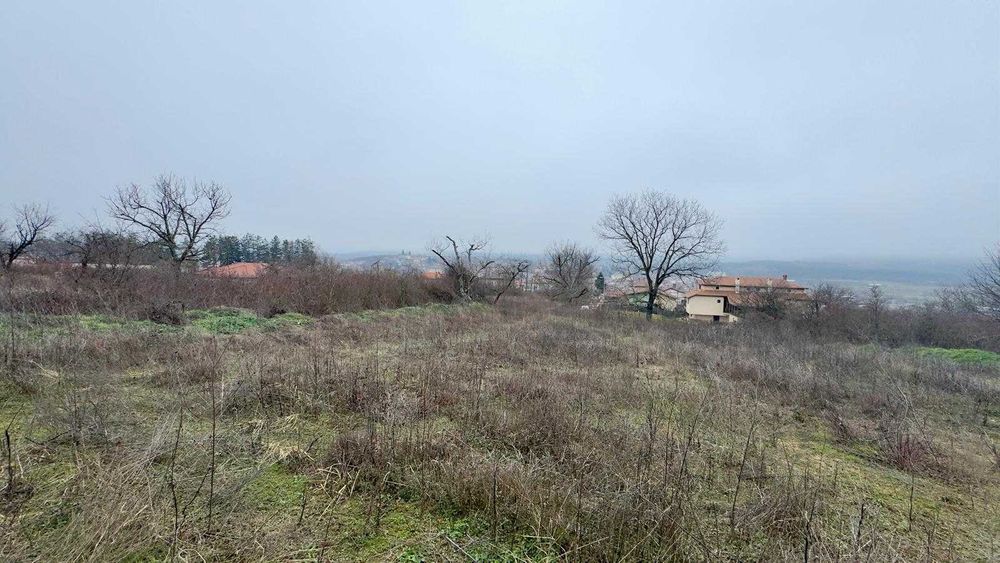 Парцел в регулация гр.Дебелец