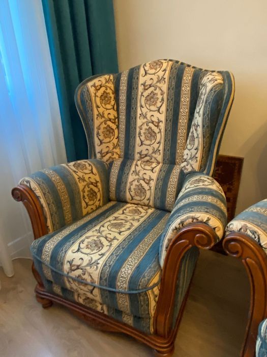 Диван с две кресла