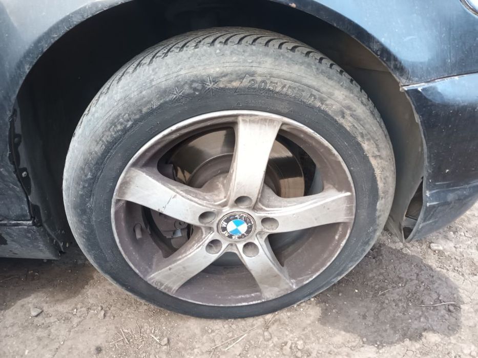 Dezmembrari  BMW 3 (E46)  1998  > 2007 320 d Motorina