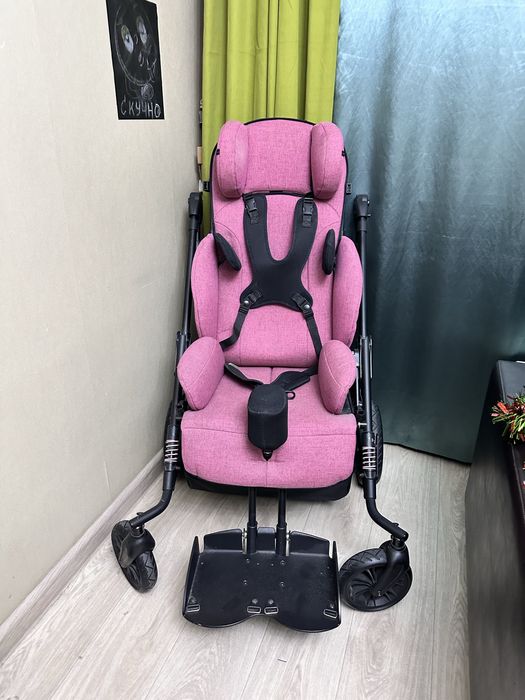 Коляска инвалидная  для подростка с ДЦП