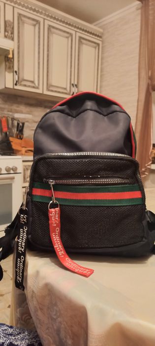 Рюкзаки школьные