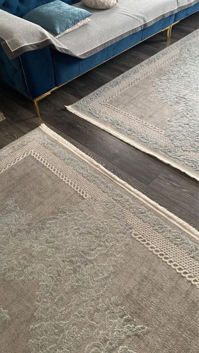 Продам срочно 2 ковра