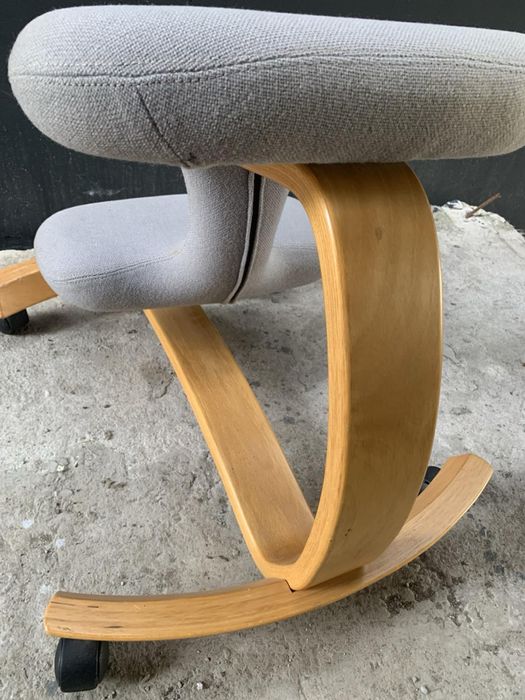 Ергономичен стол Stokke Rybo Balans за бюро