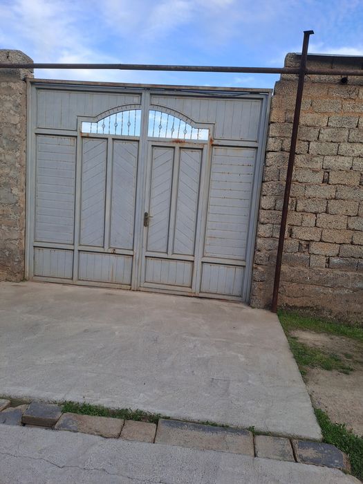 Хасанбой. 8 сот. Ховли .