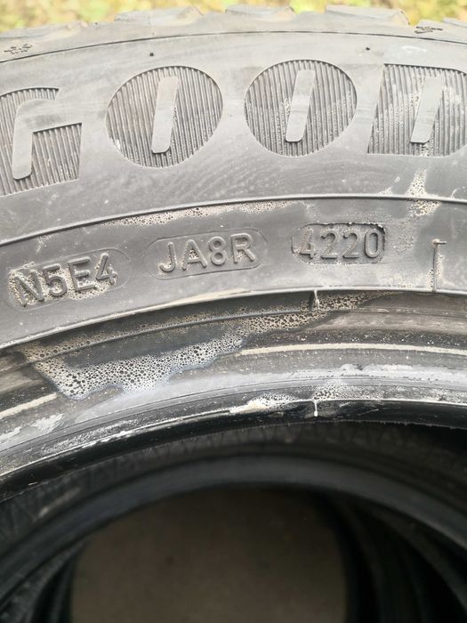 Гуми Good Year Ultragrip 225/60/18