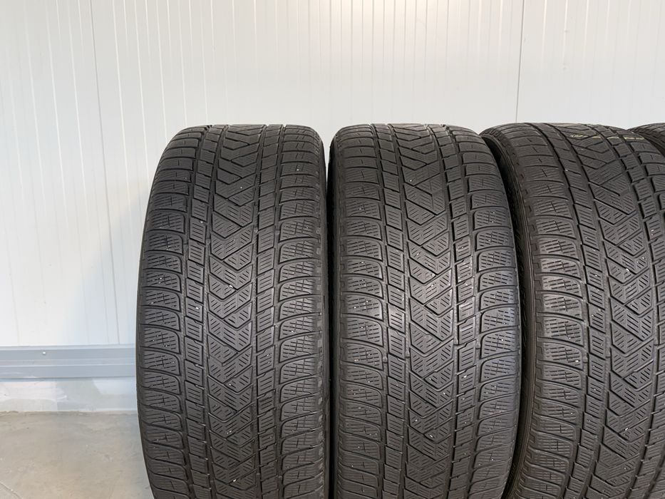 285/40/22 зимни гуми PIRELLI SCORPION WINTER