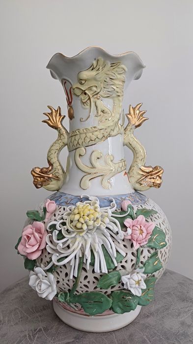 Ваза для цветов настольная