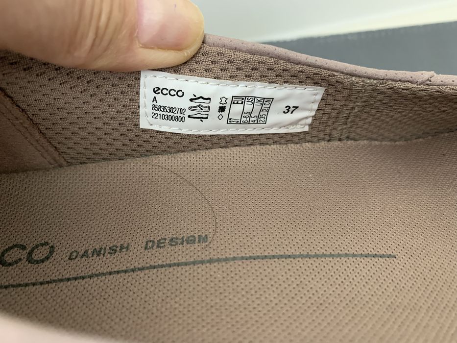 Продам балетки Ессо . Размер 37