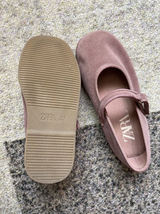 Детски сандали Zara