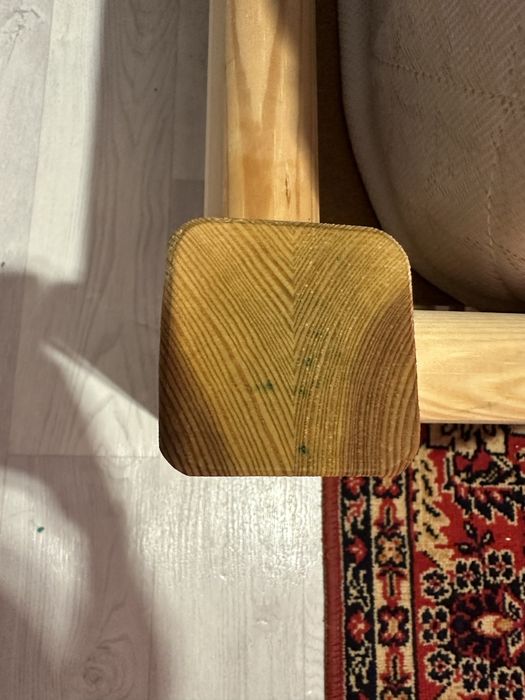 Кровать спальная