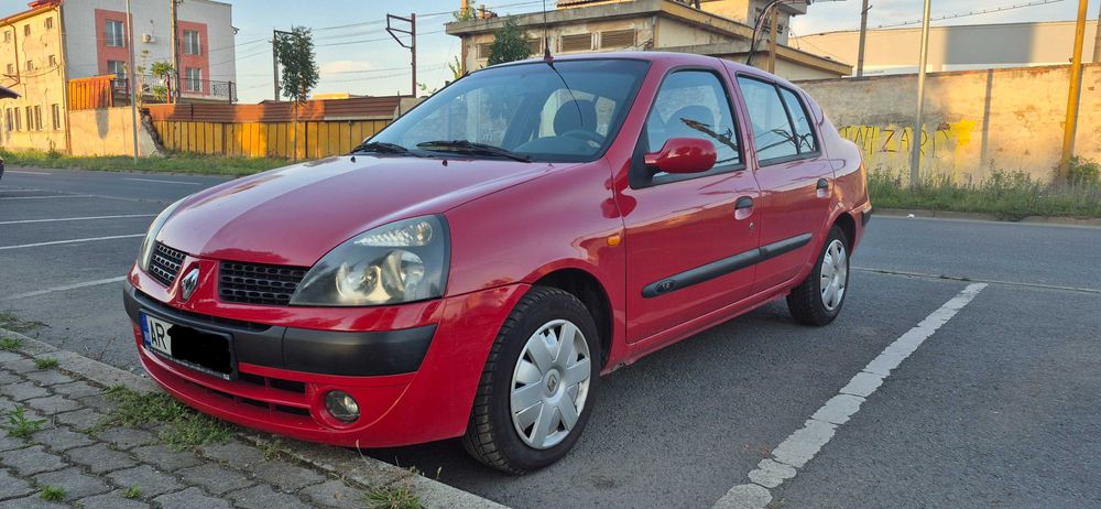 Renault CLIO 1.4 Benzina 2004
