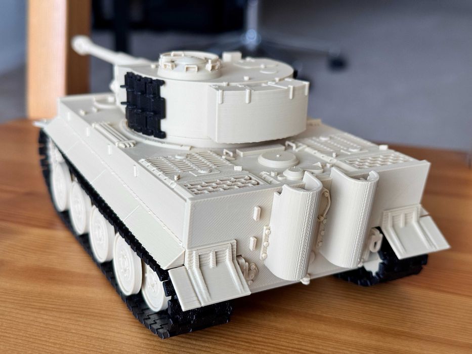 Модель тяжёлого танка Tiger I. Масштаб 1:35