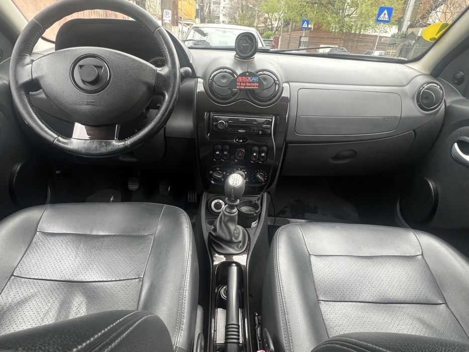 DACIA Duster 2011 — imagine 3