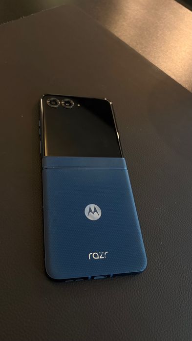 Motorola razr 60