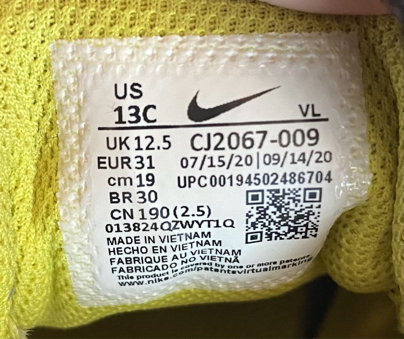 Маратонки nike 31 номер