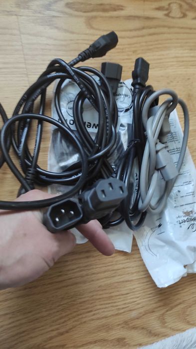 cablu cabluri pc calculator laptop si radio tv PRET PE BUCATA