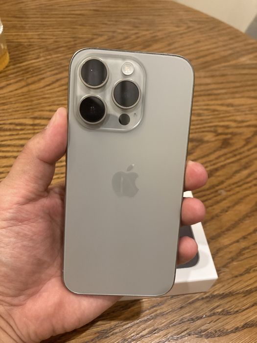 Iphone 15 pro на 256 gb