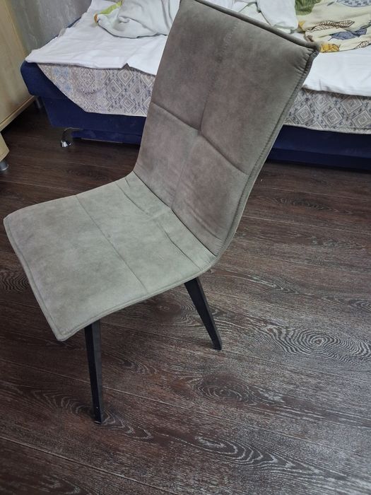 Продам стулья б/у