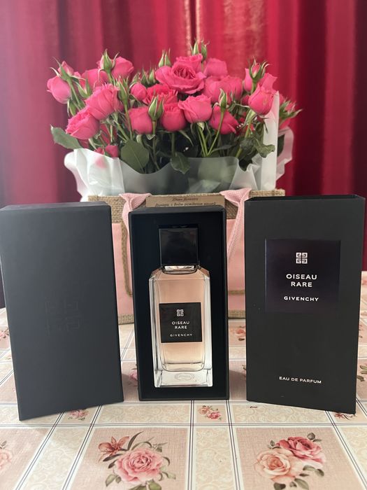 Oiseau rare Givenchy