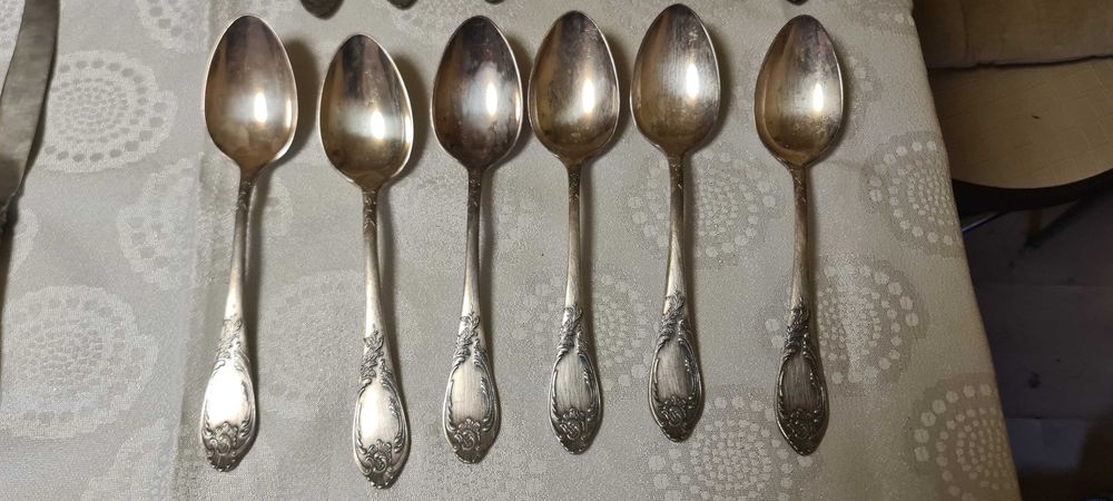 Set tacamuri placate cu argint