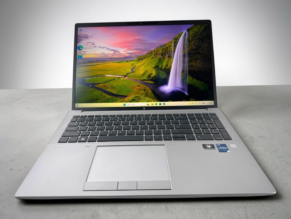 HP Zbook Fury 16" G9 4k+ 120Hz i9-12950HX 128RAM 2TBSSD RTX A5500 16GB