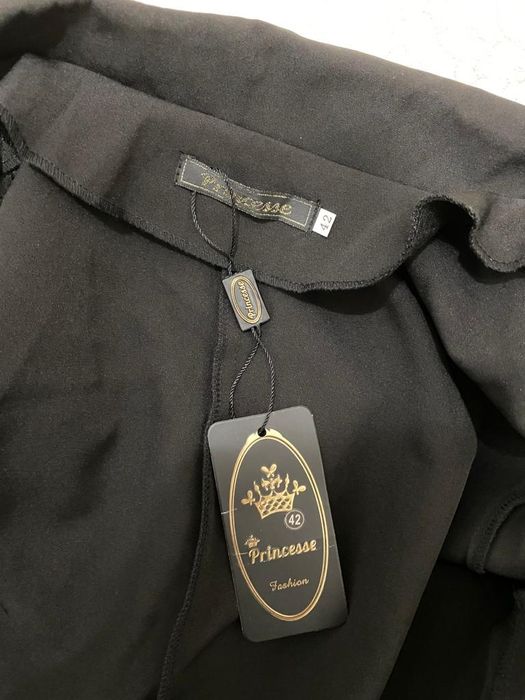 Продам платье новое с этикеткой