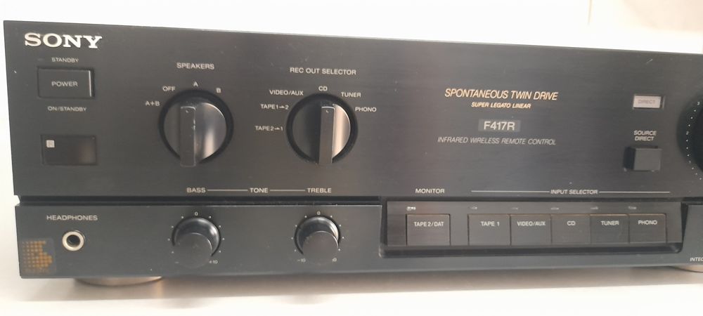 Amplificator Sony F417 R cu boxe Sony !