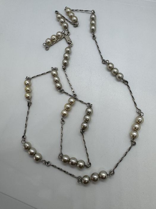 Colier lung din argint si perle
