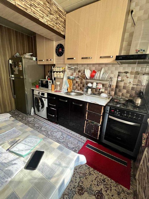 Продаётся Квартира на Юнус абад 15кв  4 комната