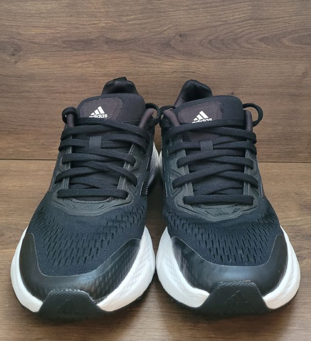 Като нови!Дамски маратонки Adidas-39номер