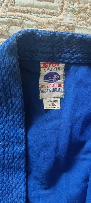 Продам кимоно спортивное