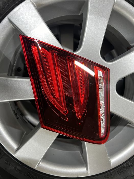 Mercedes w207 Coupe E Class Вътрешен стоп десен нов оригинален Led