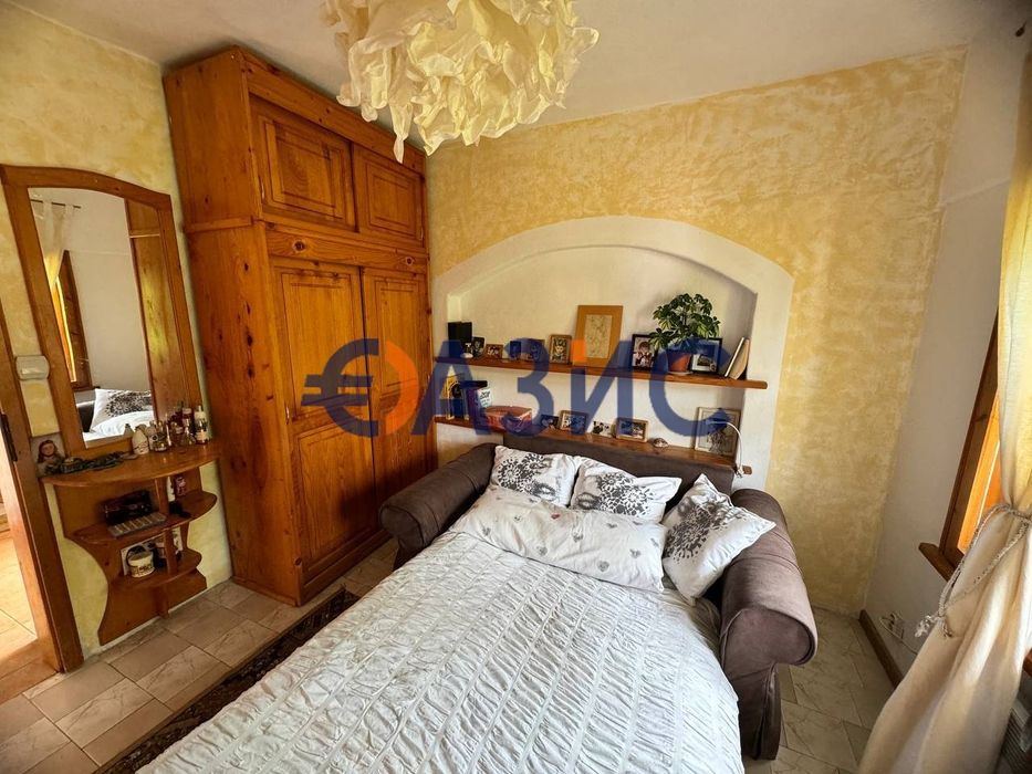 Продава се Къща в Обзор - 212 кв.м за 578 €/кв.м - Снимка #4