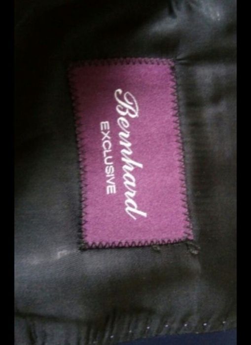 Смокинг 48 размер. Район Встречи