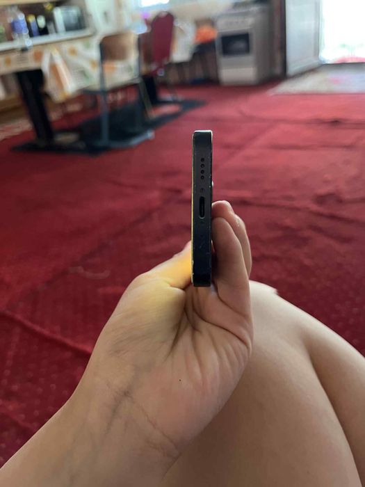 Vand iphone 12 mini in perfecta stare de functionare