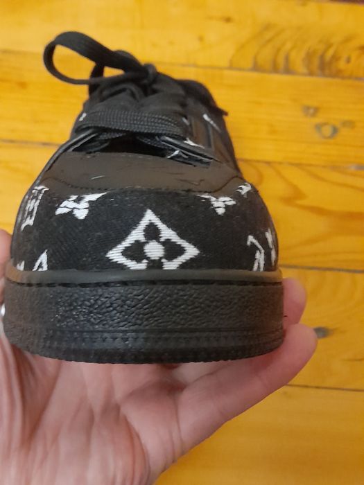 Маратонки Louis Vuitton