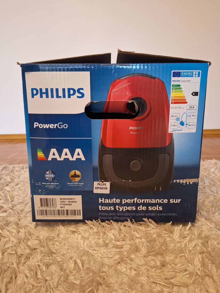 Aspirator cu sac Philips Power Go FC 8243/09 clasa AAA putere 750 w  Cluj-Napoca • OLX.ro