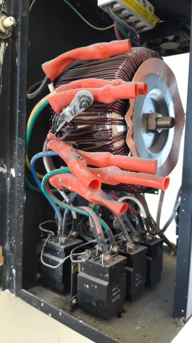 Стабилизатор сотилади