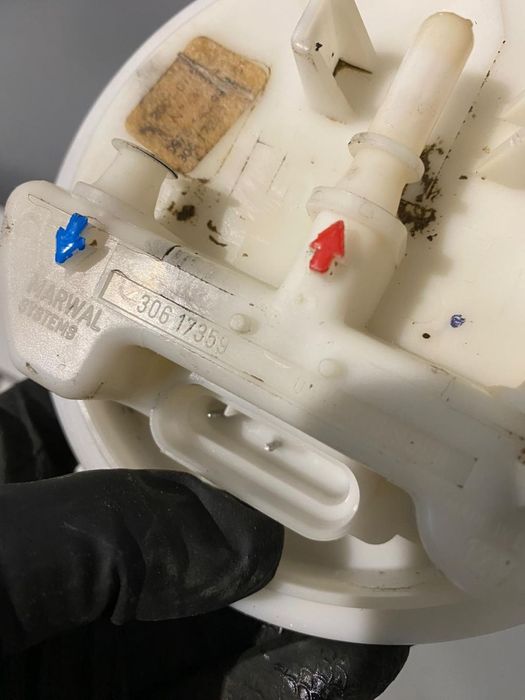 Pompa rezervor VOLVO S40 2001-2004 30617359