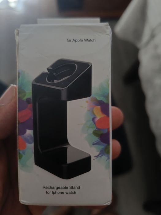 Докинг станция за iPhone Watch