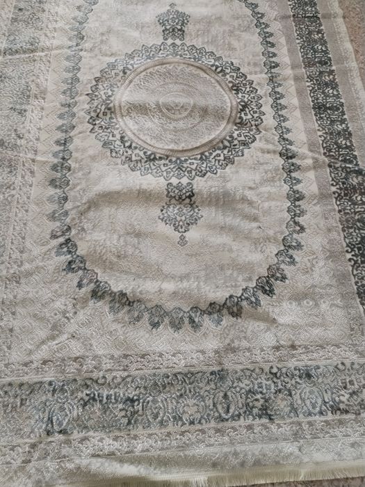 Ковер новый 2*3  шёлк